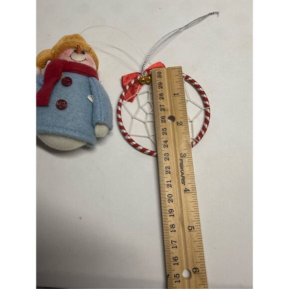 Set of 2 Christmas ornaments Snowman Plush ornament and a dreamcatcher-style - Picture 3 of 7